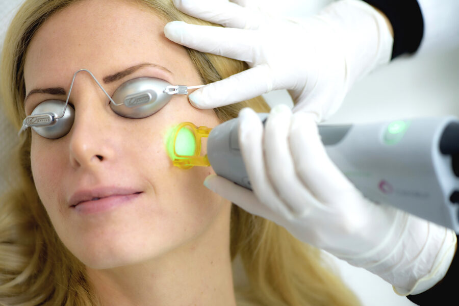 Ποια εποχή πρέπει να κάνω αποτρίχωση με laser;